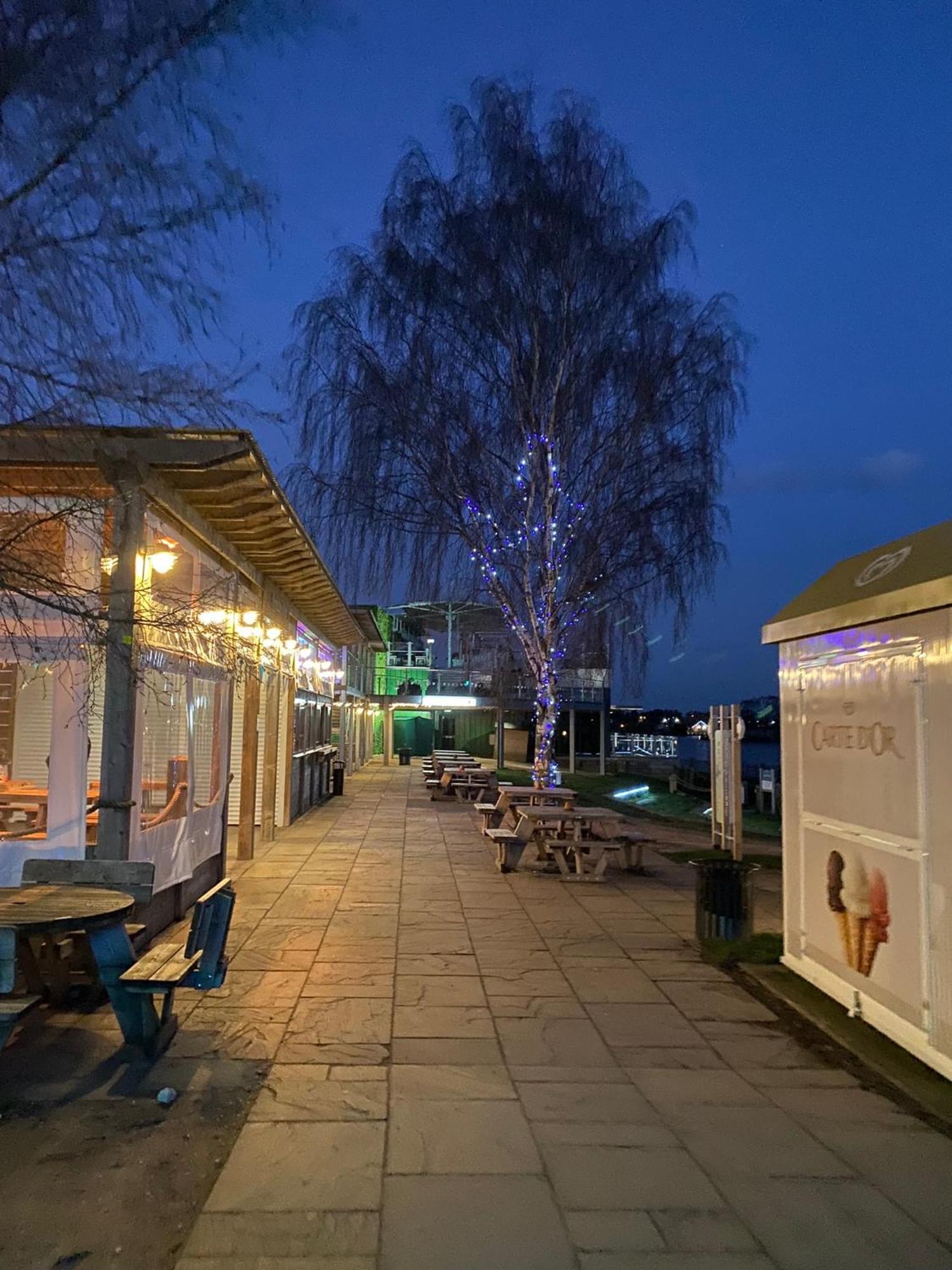 Tattershall Lakes Kingfisher Caravan 8 Berth With Hot Tub & Wifi Exteriér fotografie