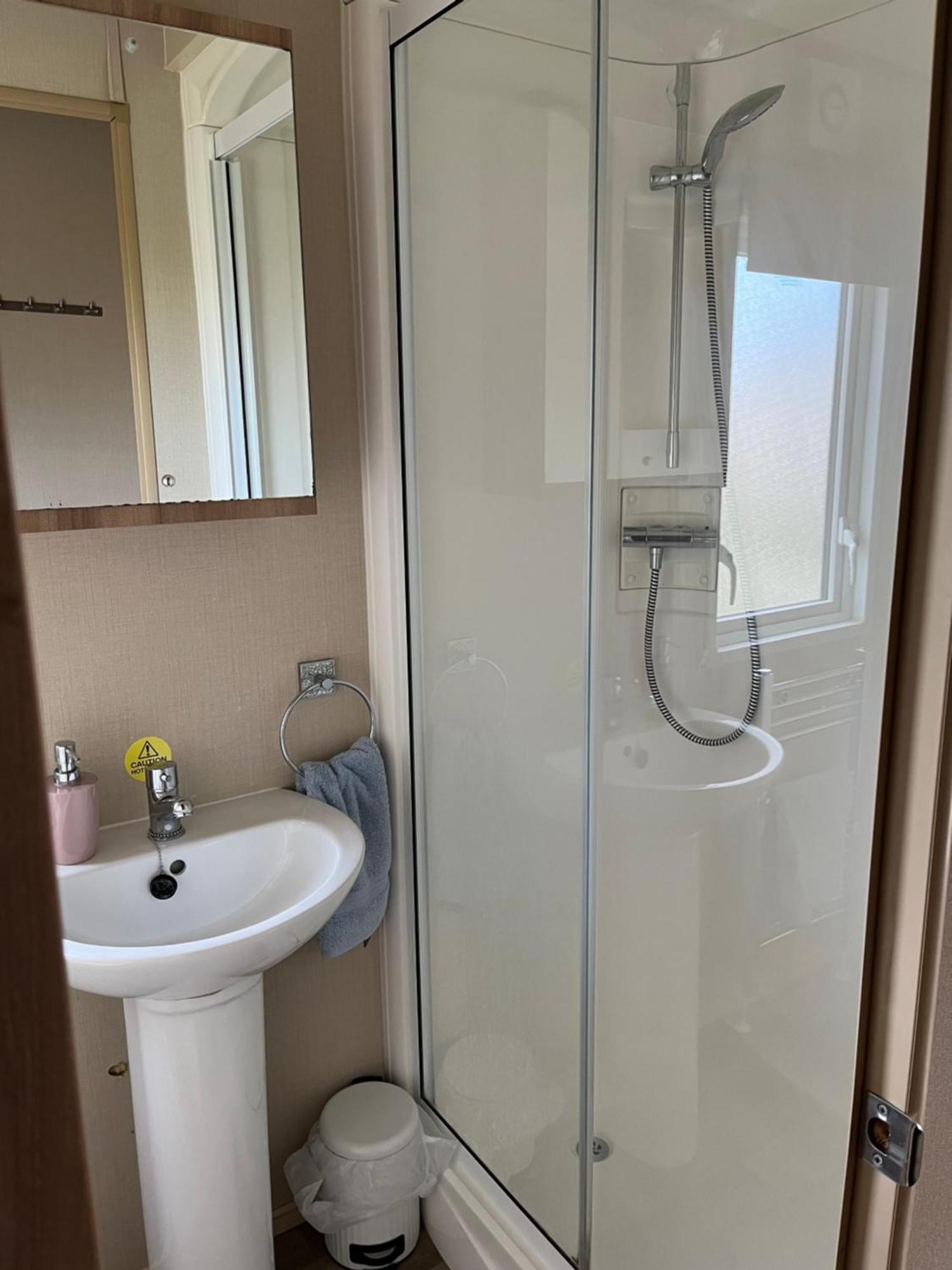 Tattershall Lakes Kingfisher Caravan 8 Berth With Hot Tub & Wifi Exteriér fotografie